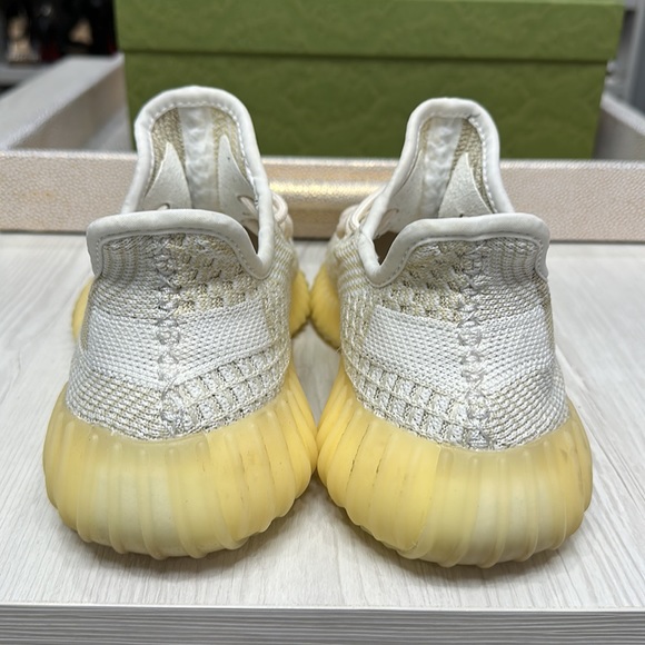 YEEZY boost 350 shoes - Picture 4 of 6